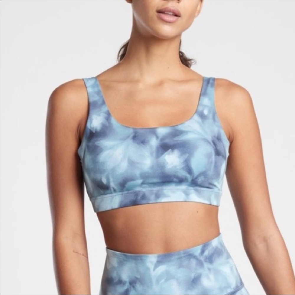 Nwot Athleta Exhale Sports Bra - Serene Riviera Blue